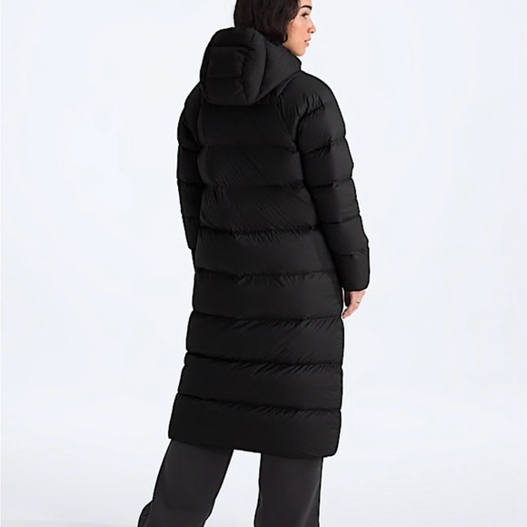 North Face 550 Long Black Puffer Coat - Picture 2 of 14